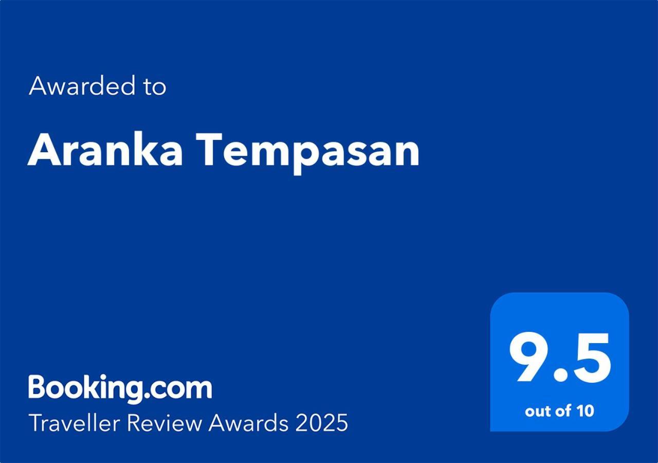 Sangyang Aranka Tempasanヴィラ エクステリア 写真